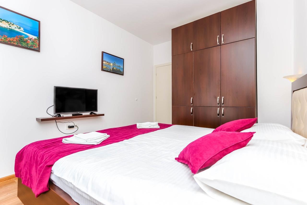 Aqua Breeze Apartments Budva Extérieur photo