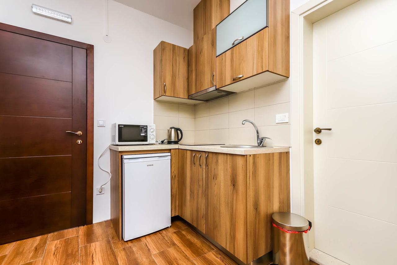 Aqua Breeze Apartments Budva Extérieur photo