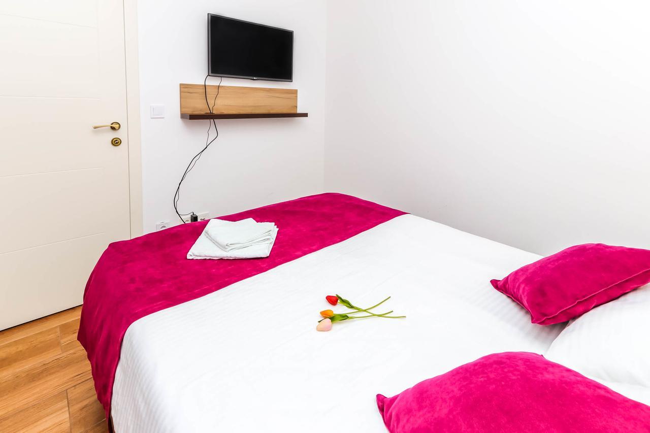 Aqua Breeze Apartments Budva Extérieur photo