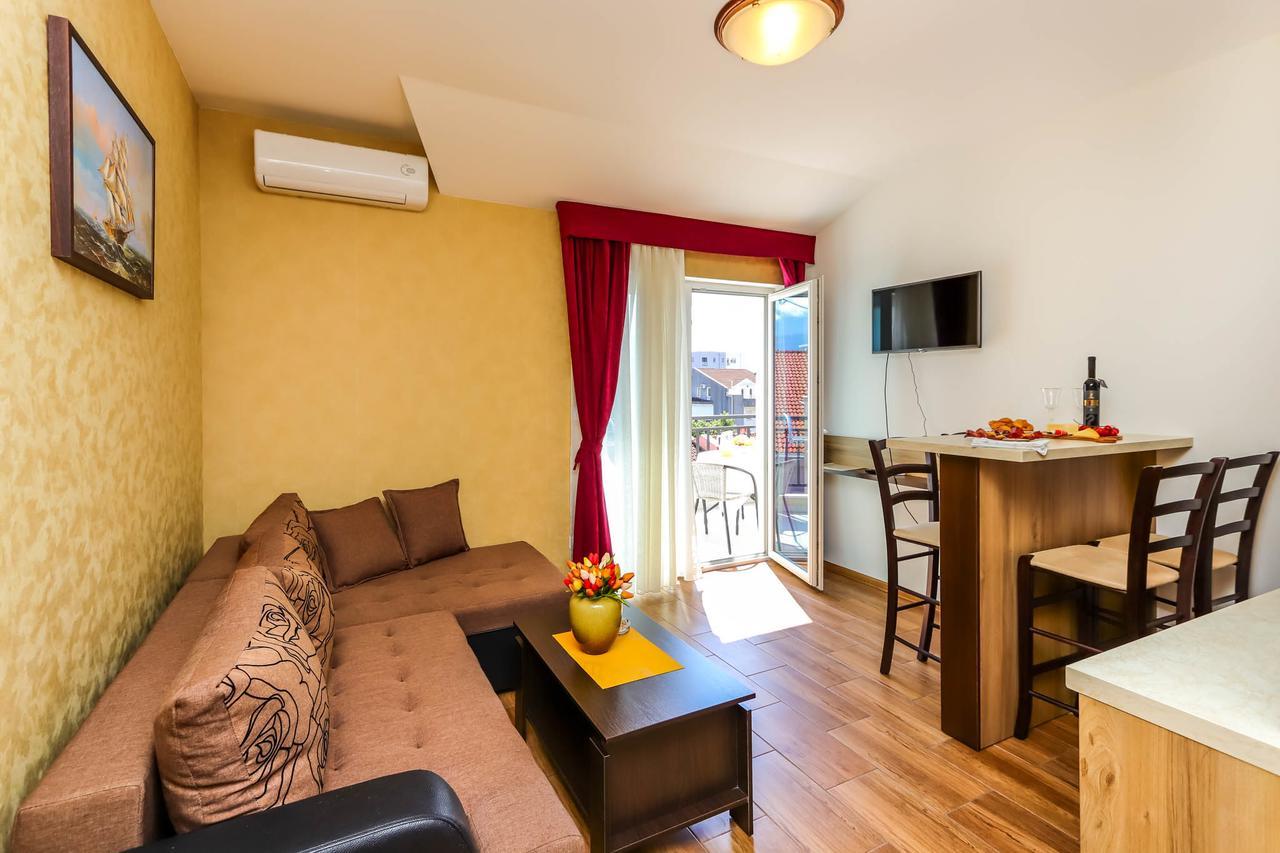 Aqua Breeze Apartments Budva Extérieur photo