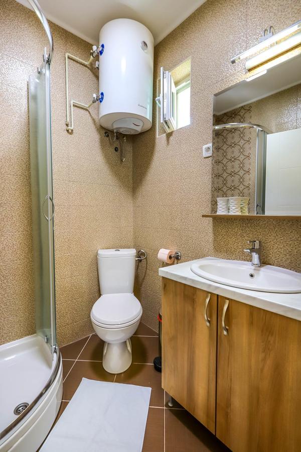 Aqua Breeze Apartments Budva Extérieur photo